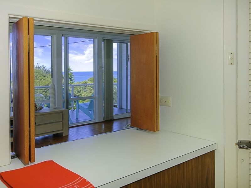 65 Mitchell Parade, Mollymook NSW 2539