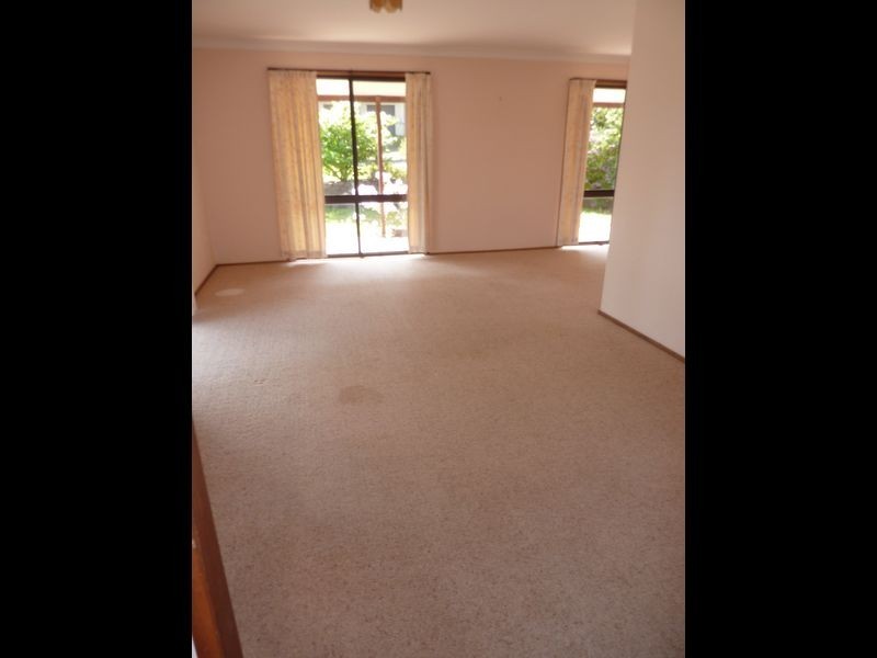 6 Mercury Drive, Lake Tabourie NSW 2539