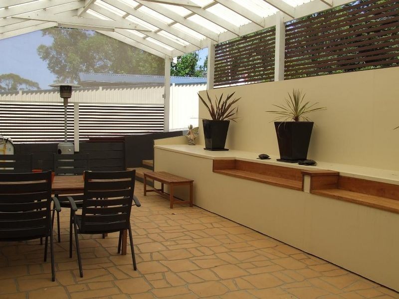 4 Buckland St, Mollymook NSW 2539