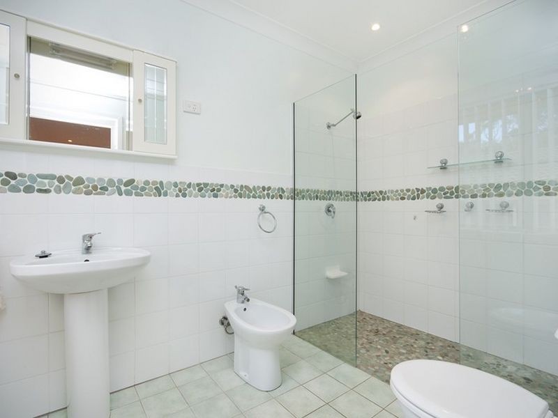 39 Carroll Avenue, Mollymook NSW 2539