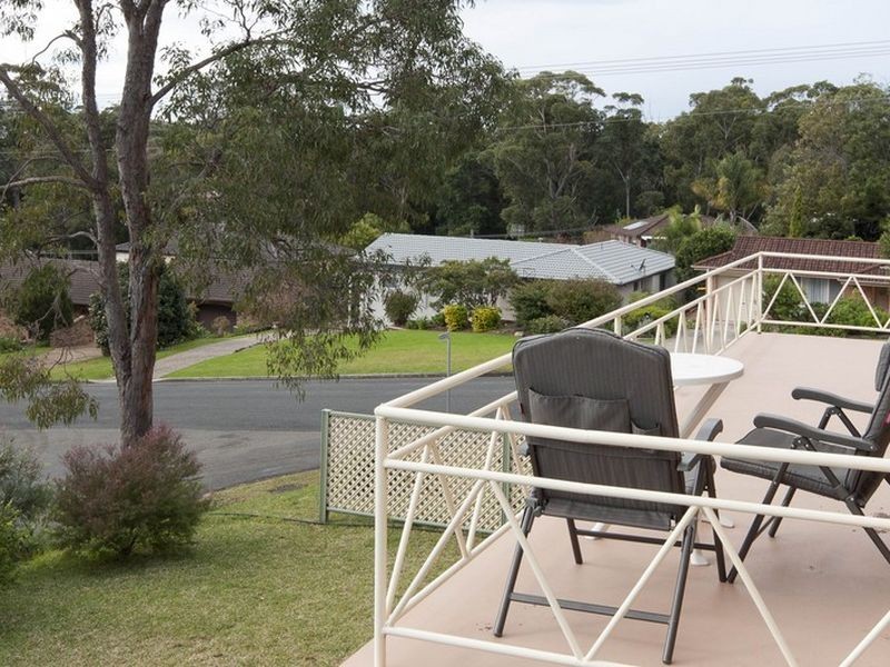 39 Carroll Avenue, Mollymook NSW 2539