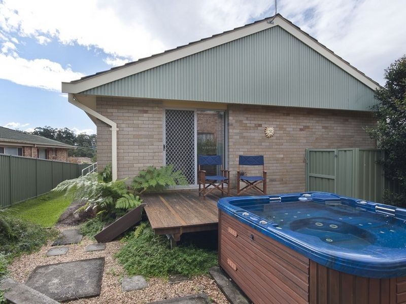 39 Carroll Avenue, Mollymook NSW 2539