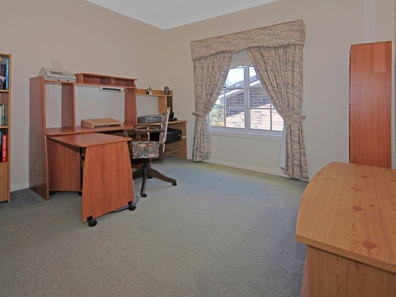 80 Carroll Avenue, Mollymook NSW 2539