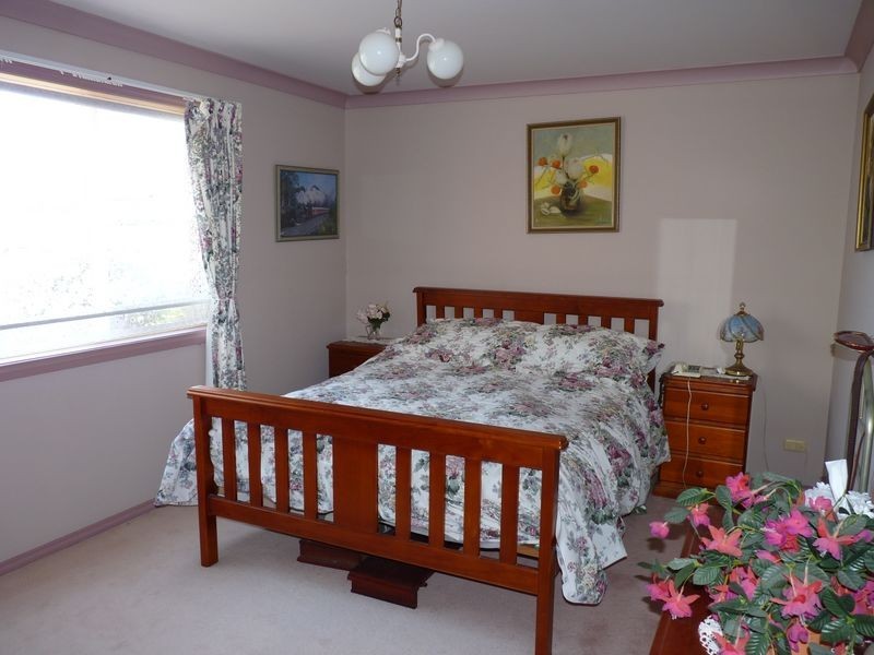 12 Vigilant Street, Ulladulla NSW 2539