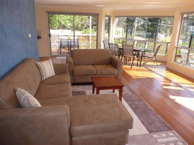 23 James Cres, Kings Point NSW 2539