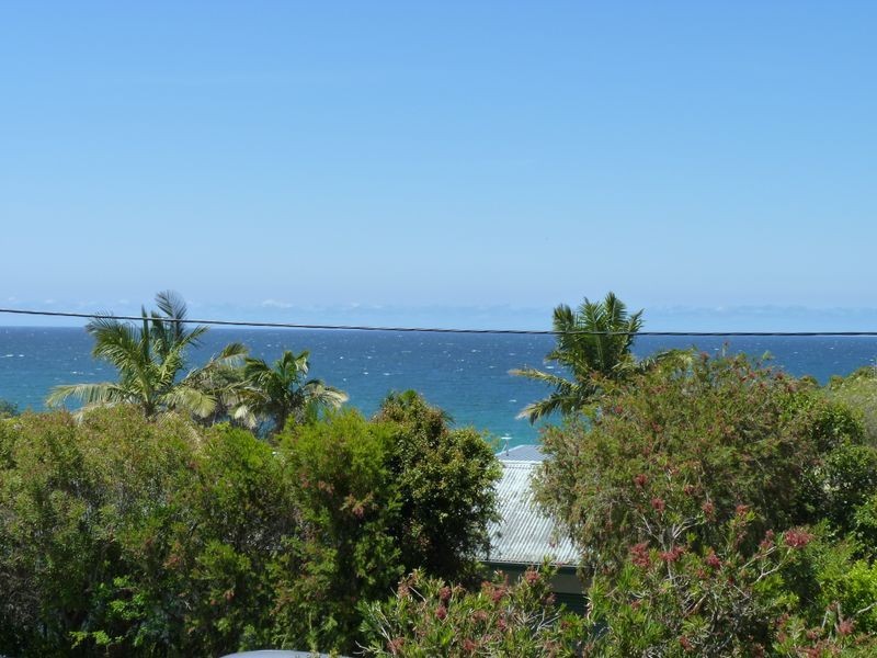 11 Booth Avenue, Narrawallee NSW 2539