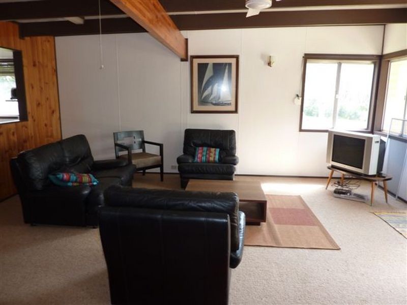 55 Matron Porter Dr, Narrawallee NSW 2539
