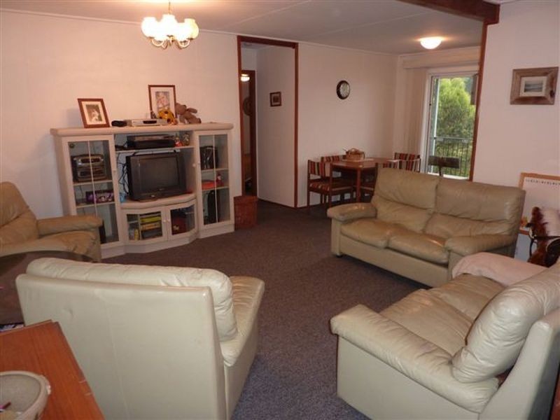 11 The Quarterdeck, Lake Conjola NSW 2539