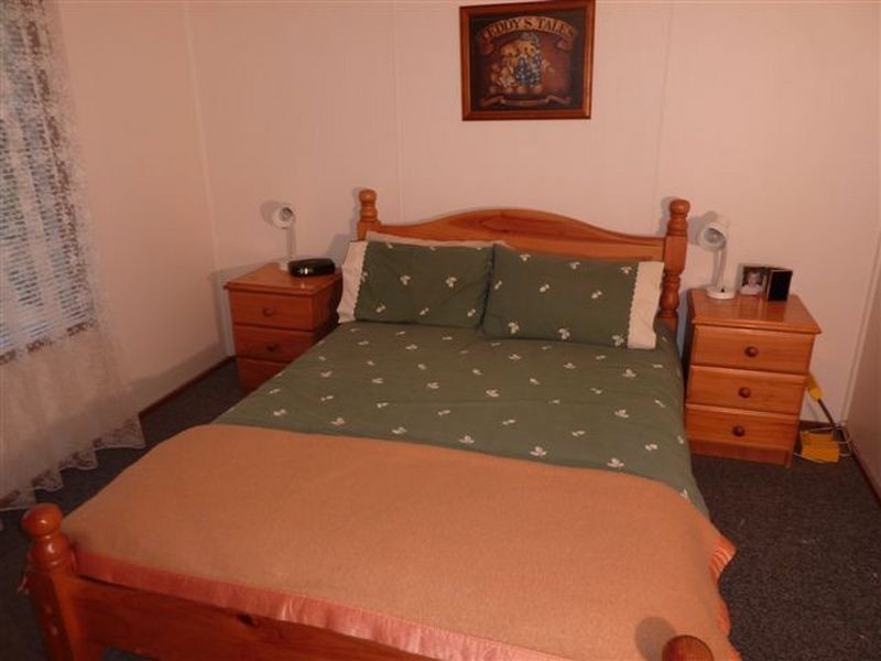 11 The Quarterdeck, Lake Conjola NSW 2539