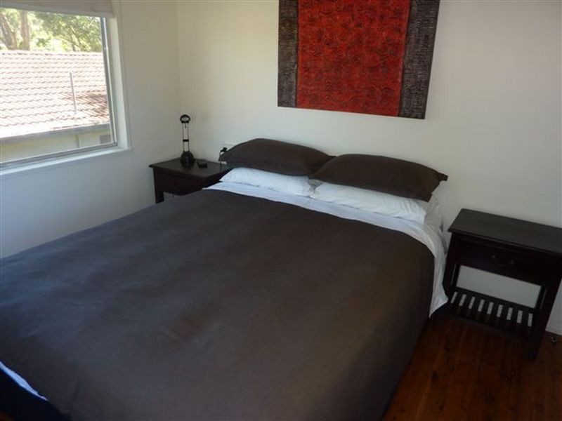 1 Parkinson St, Narrawallee NSW 2539