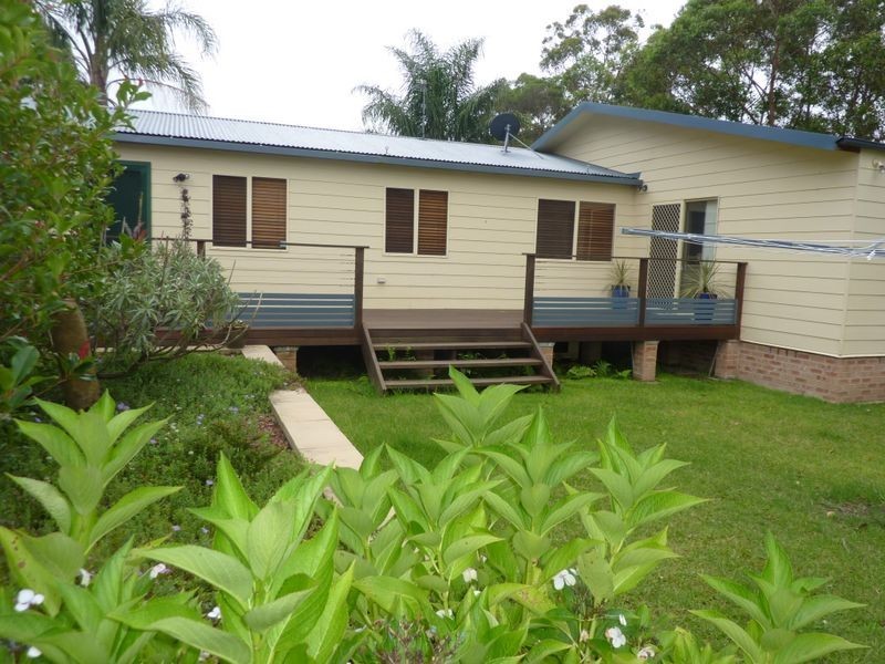 2 ARIES PLACE, Narrawallee NSW 2539