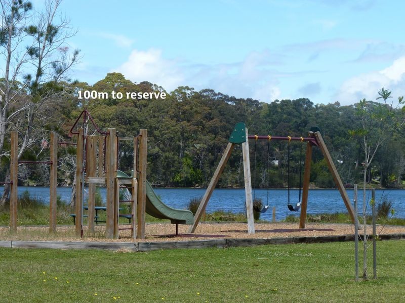 10 Lakeview Drive, Burrill Lake NSW 2539