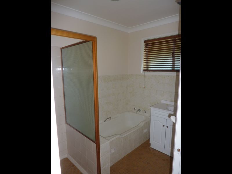 35 Buckland Street, Mollymook NSW 2539