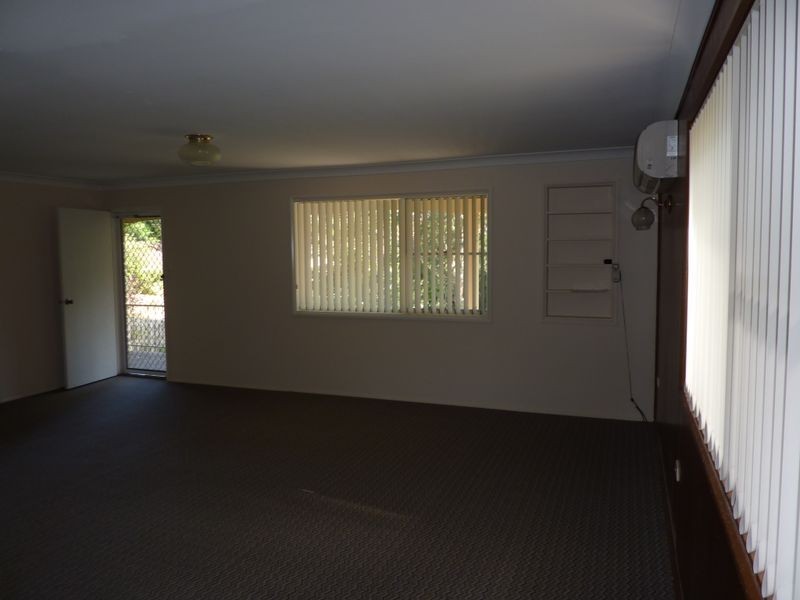 35 Buckland Street, Mollymook NSW 2539