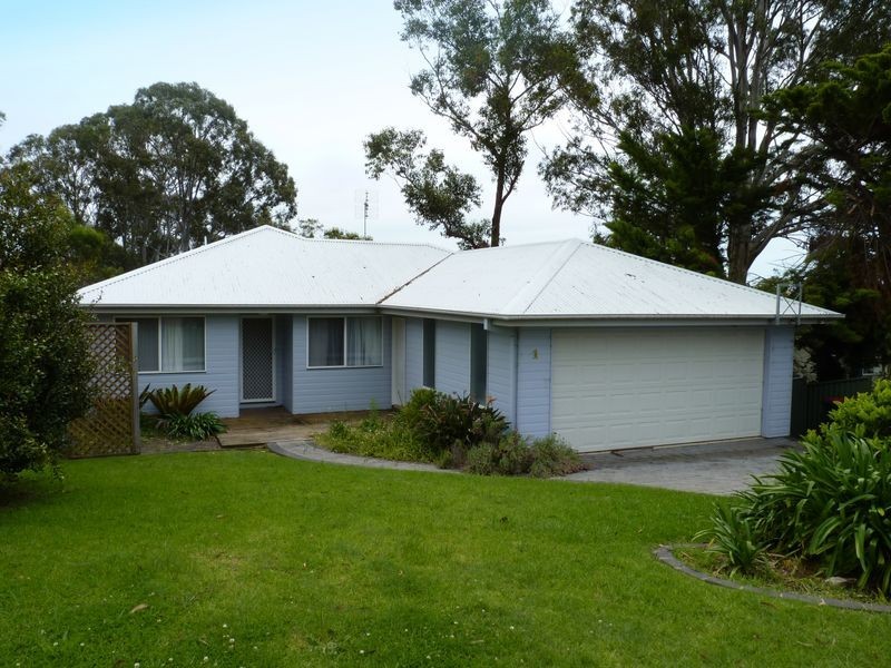 1 North East PL, Mollymook NSW 2539