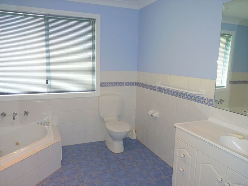 1 North East PL, Mollymook NSW 2539
