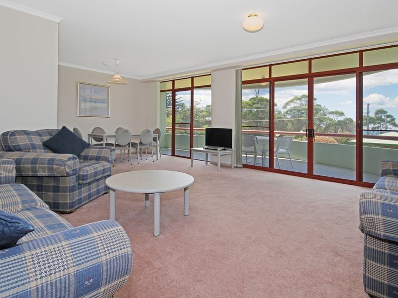 8/1A Mitchell Parade, Mollymook NSW 2539