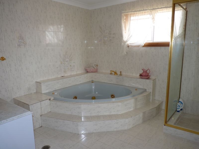 4 Owen Street, Ulladulla NSW 2539