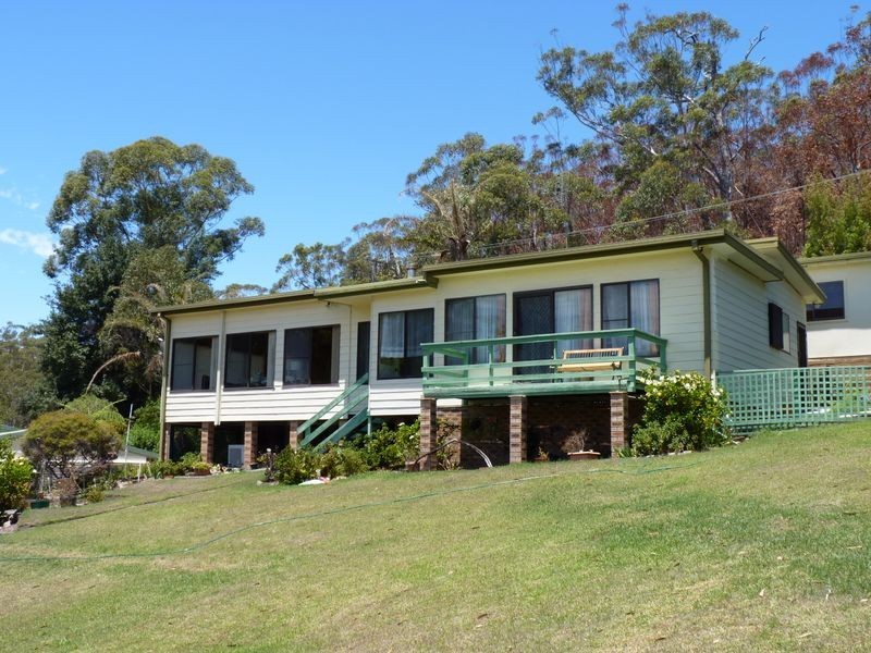 15 Evans Street, Lake Conjola NSW 2539