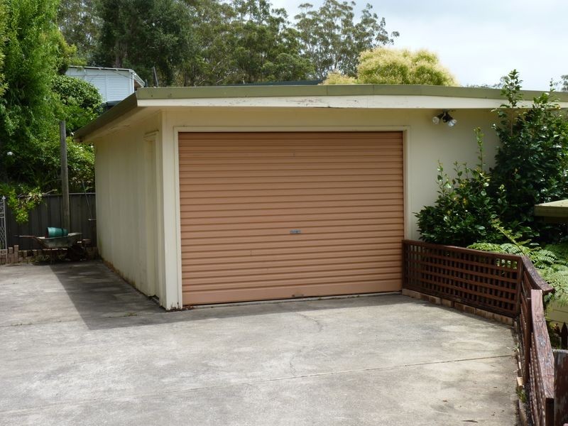 15 Evans Street, Lake Conjola NSW 2539