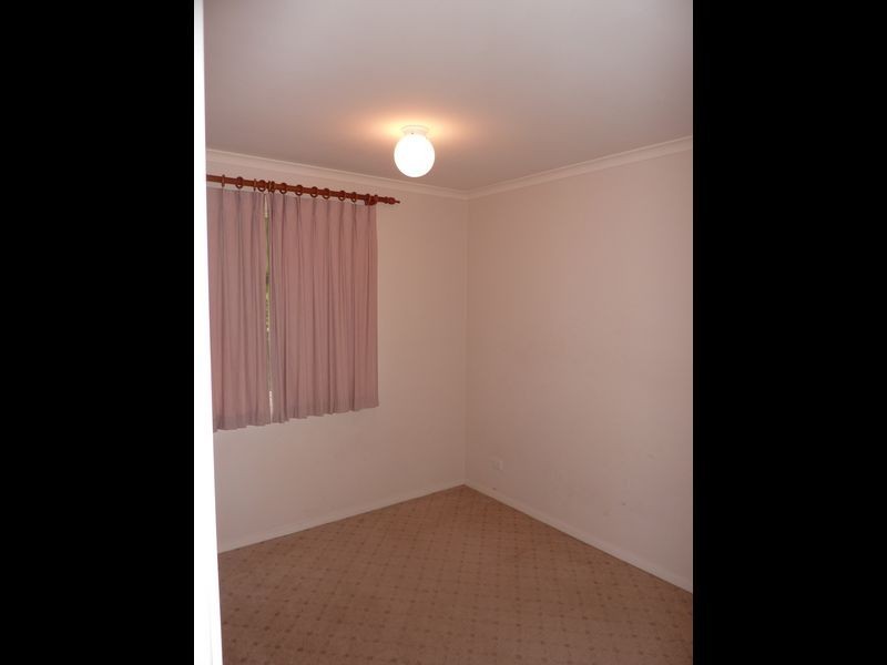 28 Princes Highway, Lake Tabourie NSW 2539