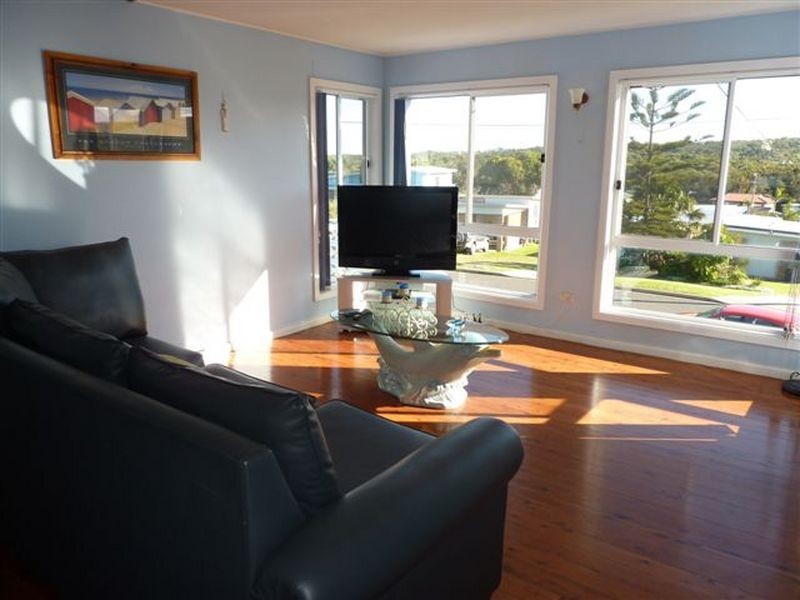 22 Brill Crescent, Ulladulla NSW 2539