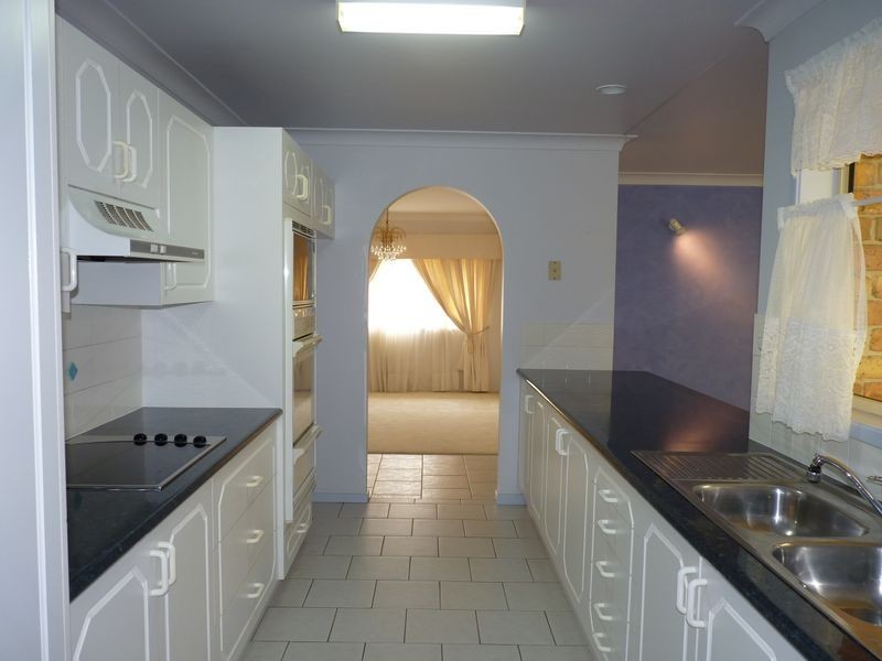 2 Plateau Place, Mollymook NSW 2539