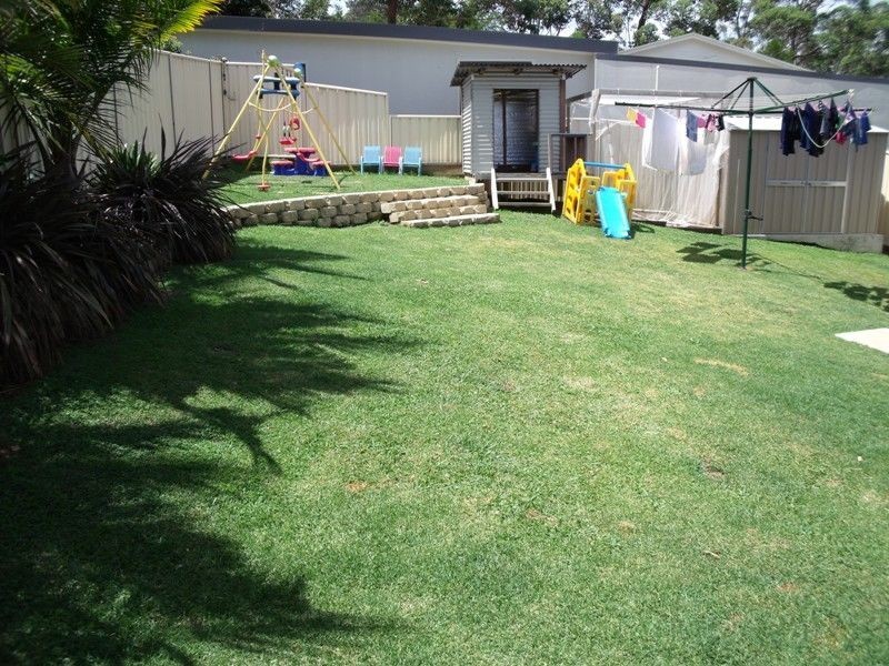 75 Lyra Drive, Lake Tabourie NSW 2539