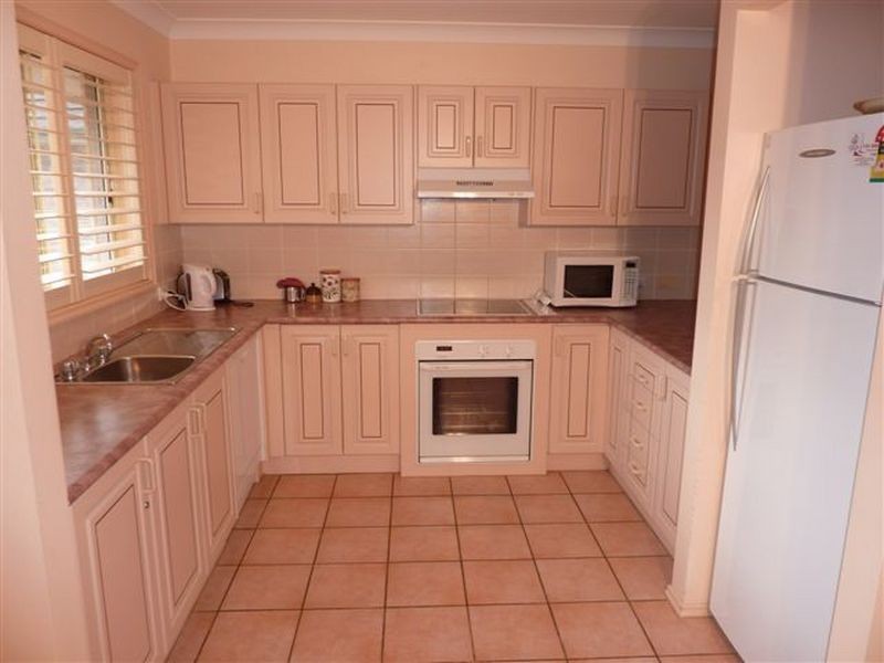 4/5 Murramerang St, Mollymook NSW 2539