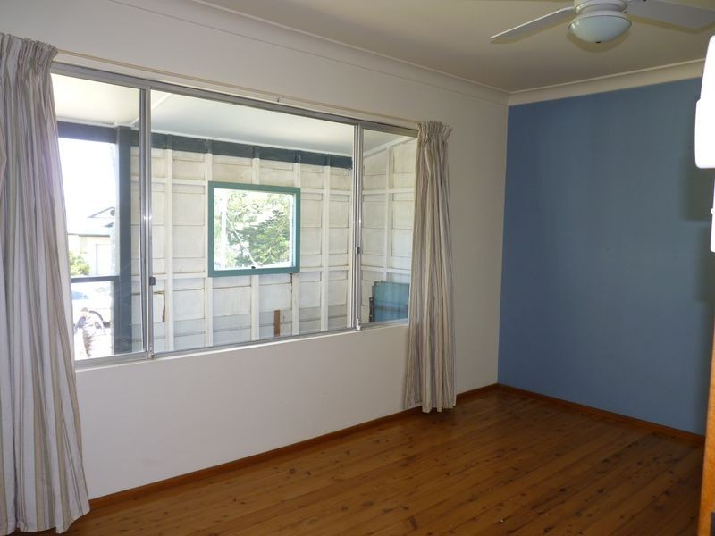 23 Kendall Crescent, Burrill Lake NSW 2539