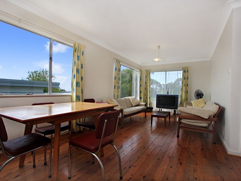 4 Garside Road, Mollymook NSW 2539