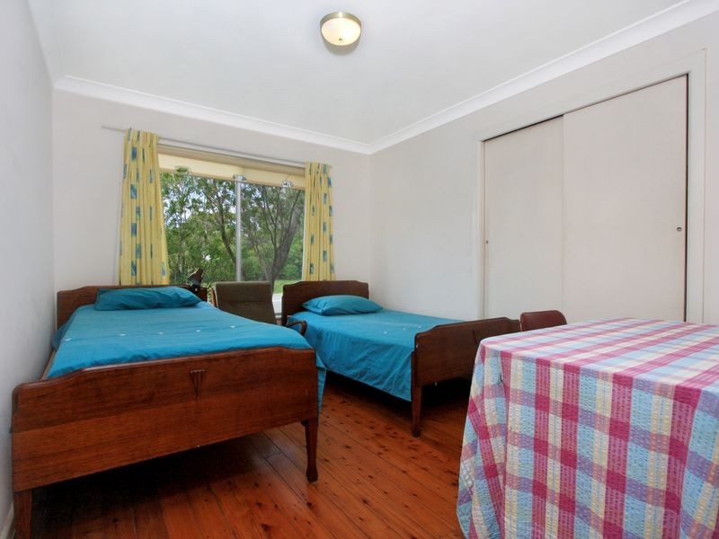 4 Garside Road, Mollymook NSW 2539