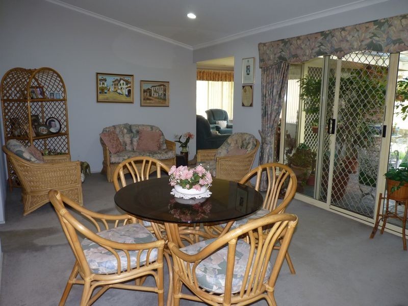 77 Donlan Road, Mollymook NSW 2539