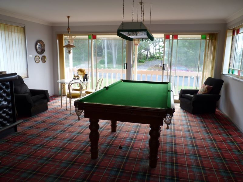 77 Donlan Road, Mollymook NSW 2539