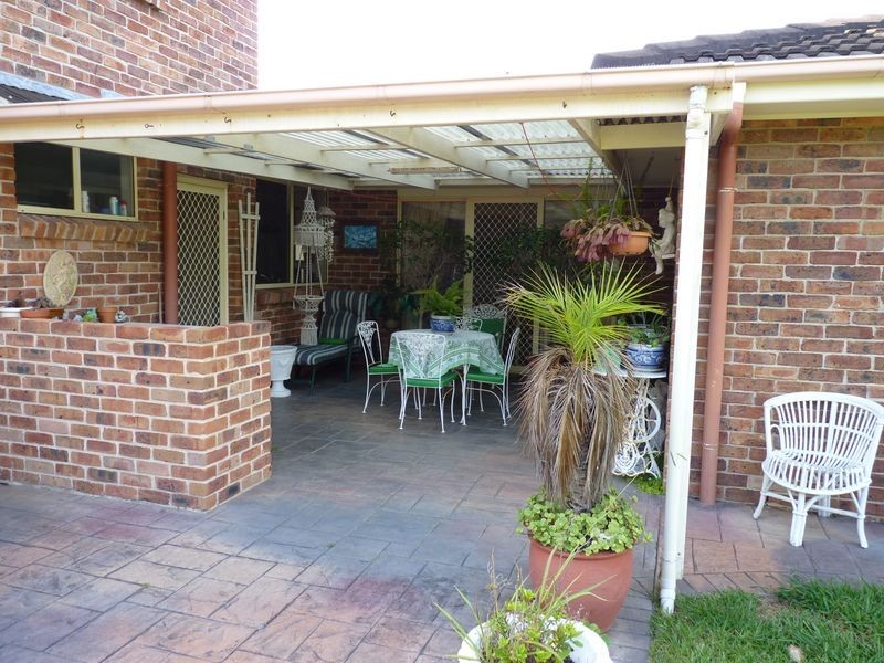 77 Donlan Road, Mollymook NSW 2539