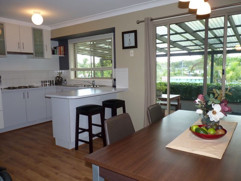 50 Lyra Drive, Lake Tabourie NSW 2539