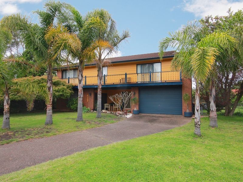 12 Honeysuckle Close, Burrill Lake NSW 2539