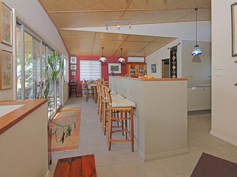 71 Bannister Head Road, Mollymook NSW 2539