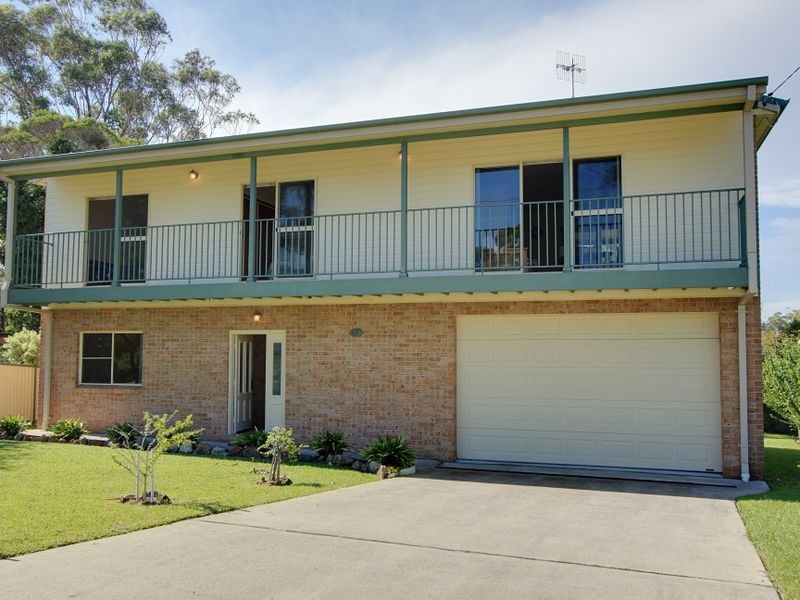33 Mercury Drive, Lake Tabourie NSW 2539