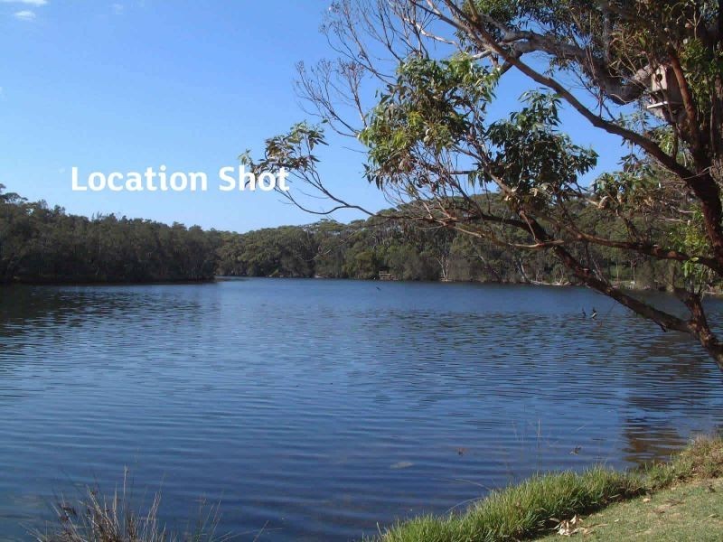 33 Mercury Drive, Lake Tabourie NSW 2539