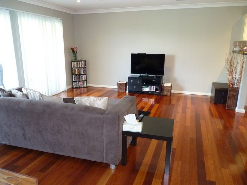 1/8-10 Wuru Drive, Burrill Lake NSW 2539