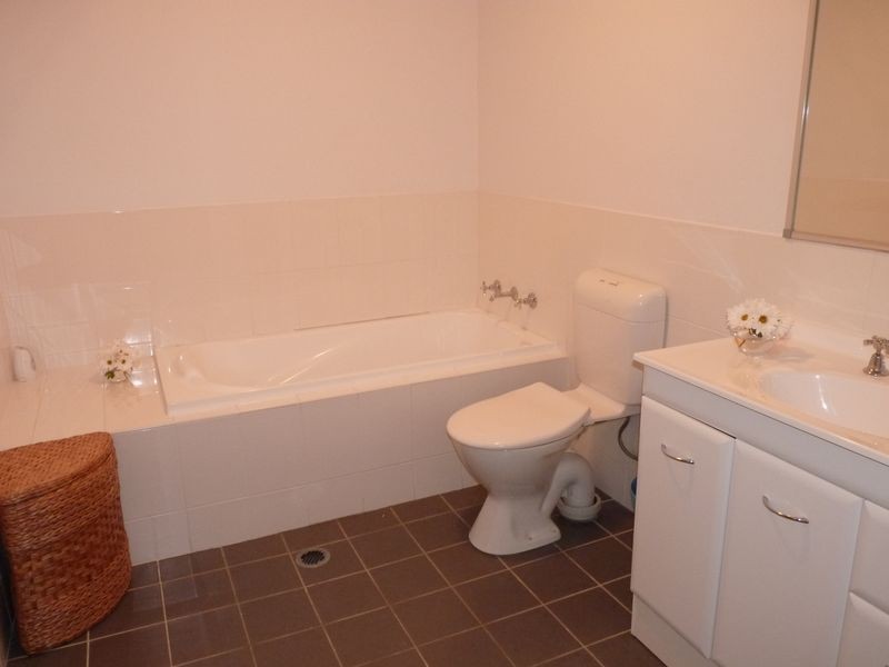 1/8-10 Wuru Drive, Burrill Lake NSW 2539