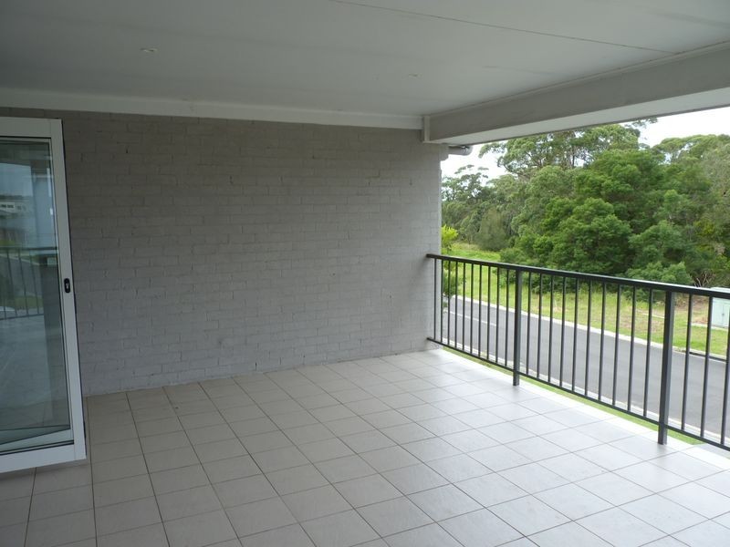 2/8-10 Wuru Drive, Burrill Lake NSW 2539