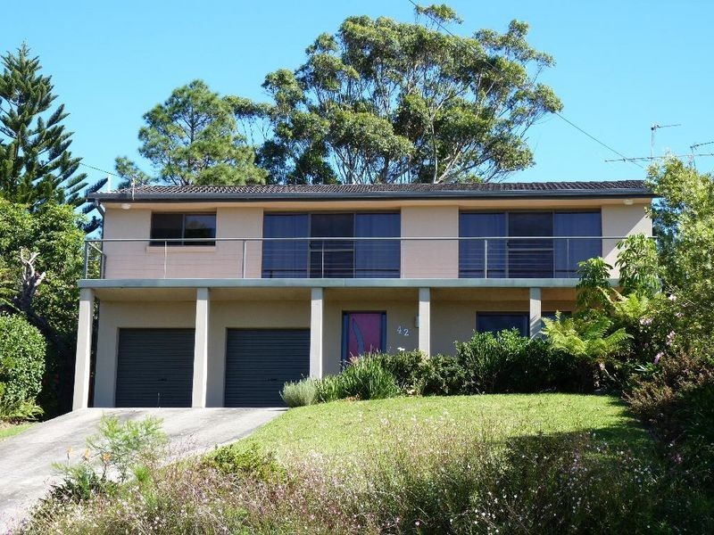 42 Seaview St, Mollymook NSW 2539
