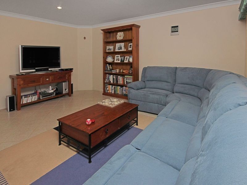 96 Golden Wattle Drive, Ulladulla NSW 2539