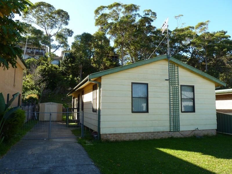 49 Commonwealth Avenue, Burrill Lake NSW 2539
