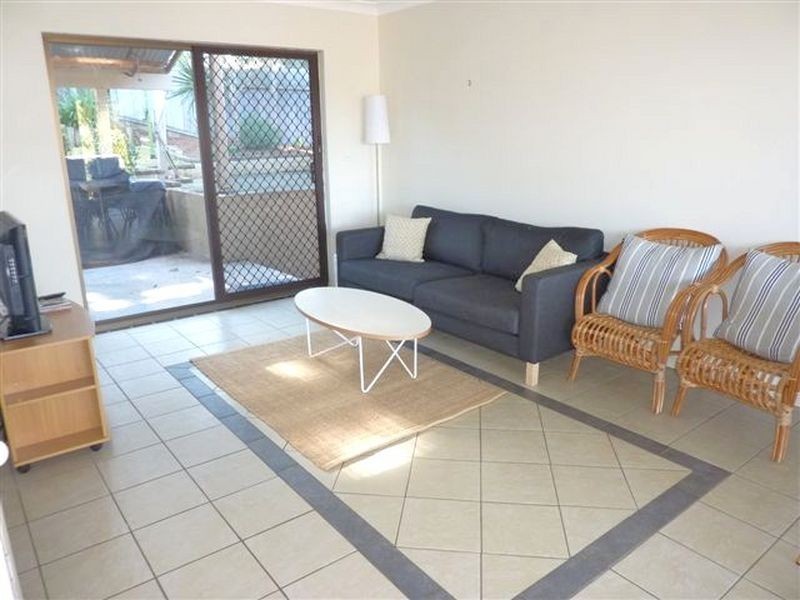 1/12 Niblick Ave, Mollymook NSW 2539