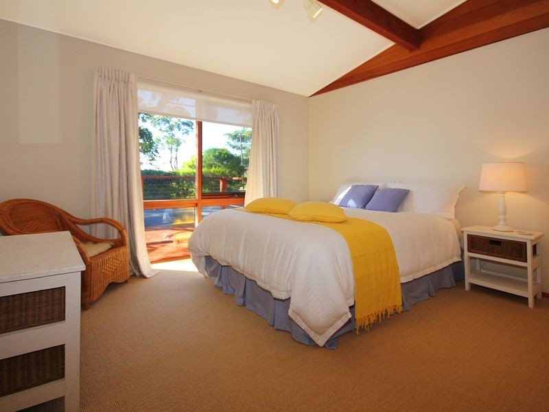 147 Matron Porter Drive, Narrawallee NSW 2539