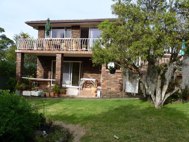 8 Clissold Street, Mollymook NSW 2539