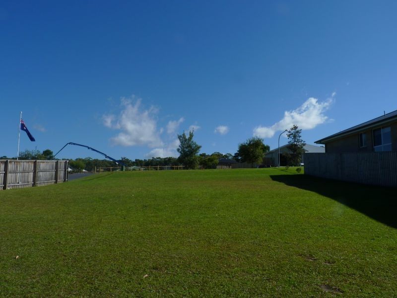 13 Bada Crescent, Burrill Lake NSW 2539